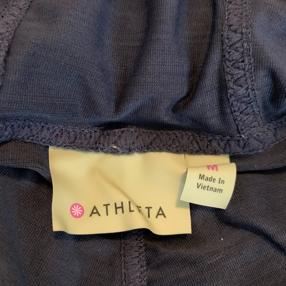 D O N A T E D 
Athleta Navy Blue Hoodie 3/4 zip side pocket size medium EUC B62 - Picture 3 of 6